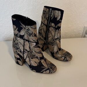 Elegant Floral Black and Gold Women's Boots